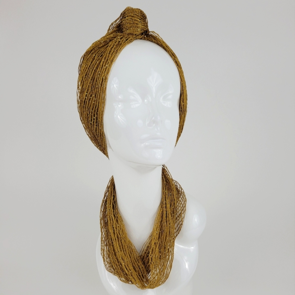 Elegant Gold Fringe Scarf - Picture 3 of 4
